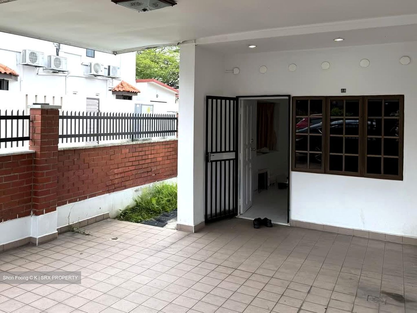Sembawang Hills Estate (D20), Terrace #579072701